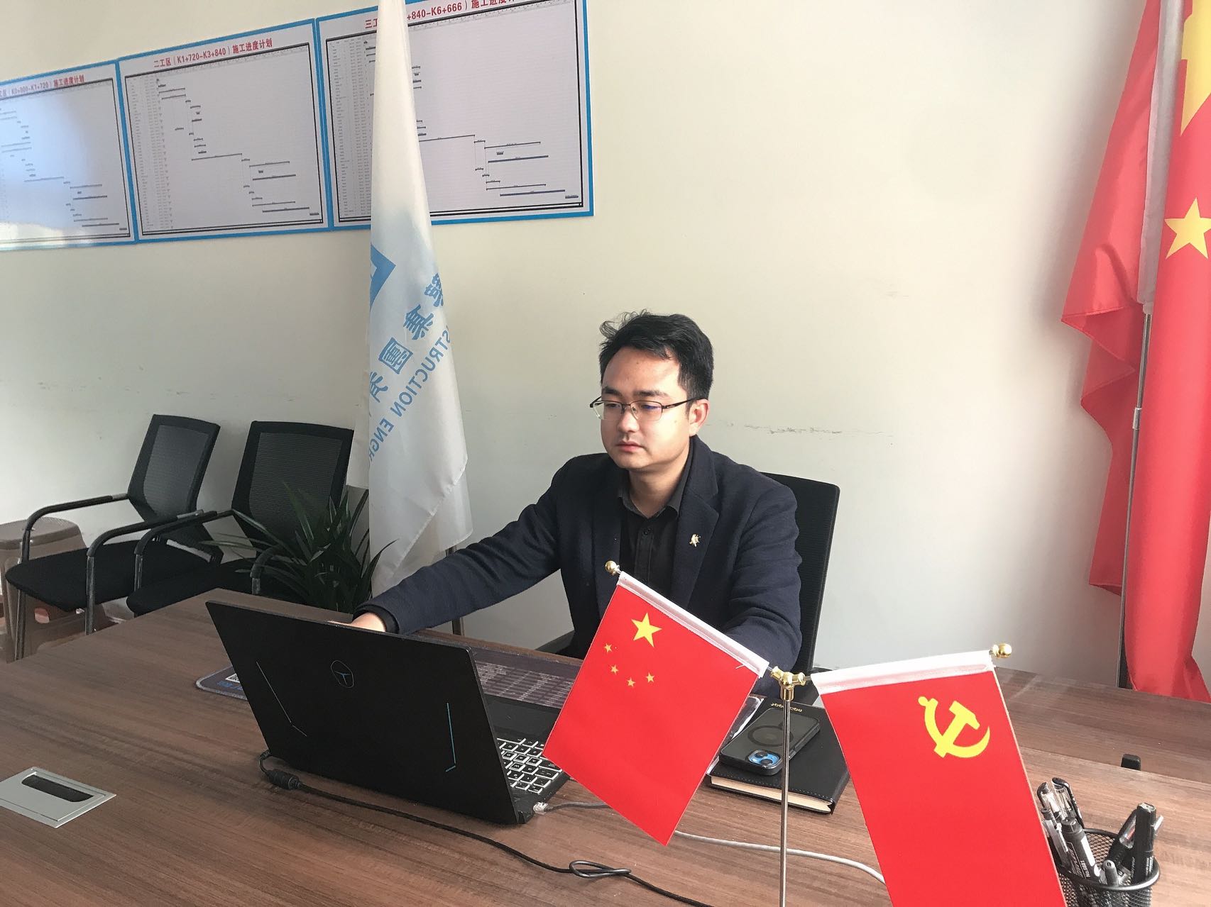 蒋伟个人照片.jpg