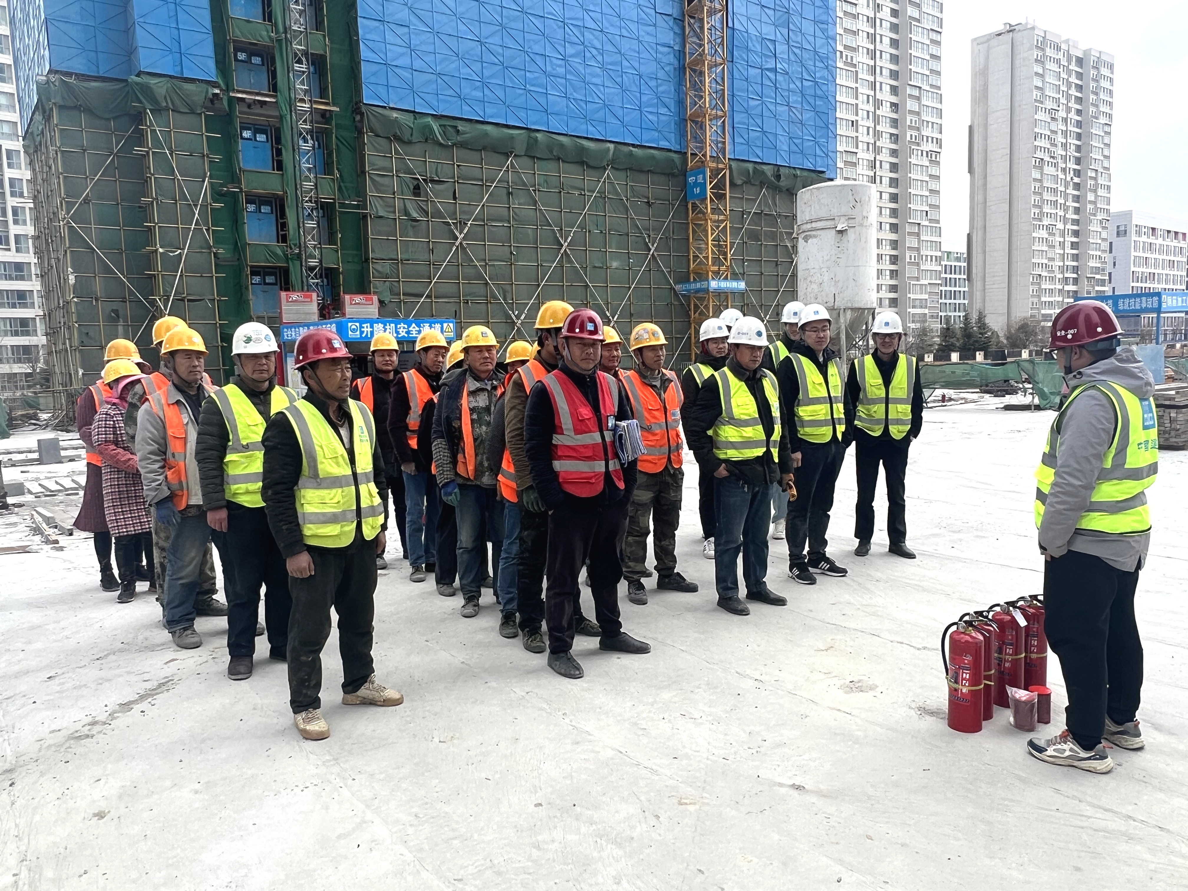 67山东公司烟台业达科技园项目开展施工现场火灾消防演练活动