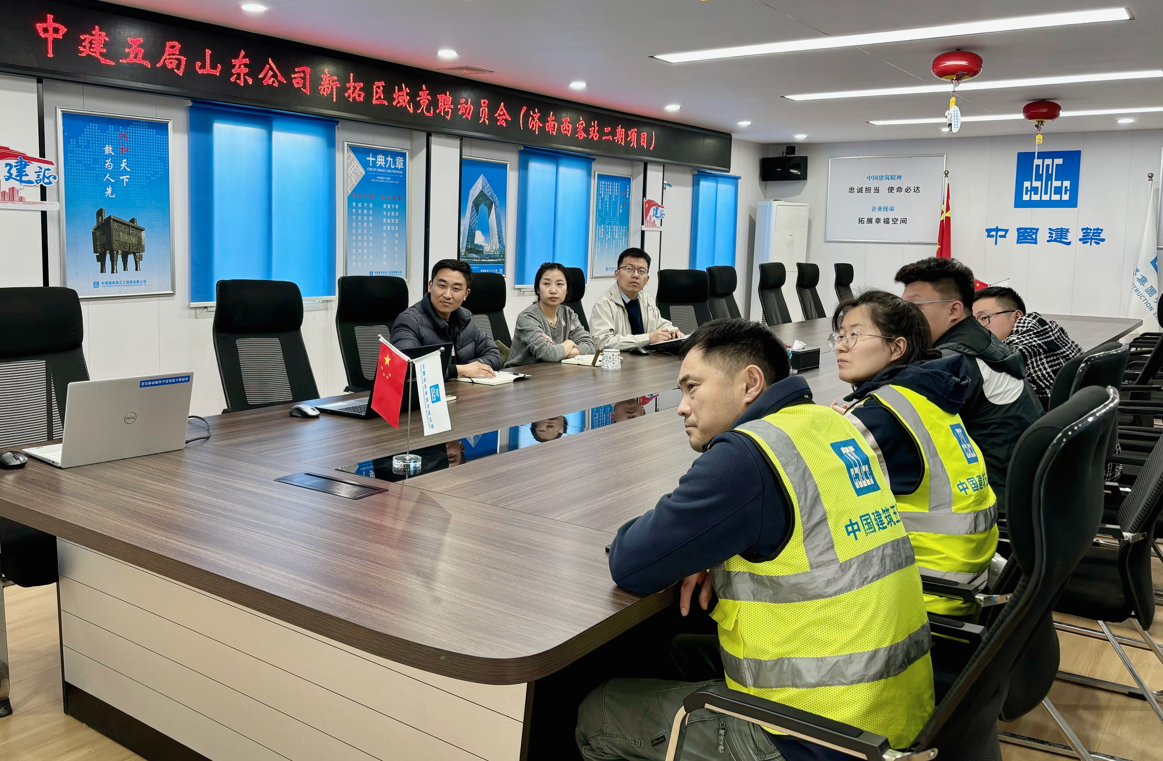 494f1131a25e3b0b039642a5da40c73.jpg 494f1131a25e3b0b039642a5da40c73.jpg