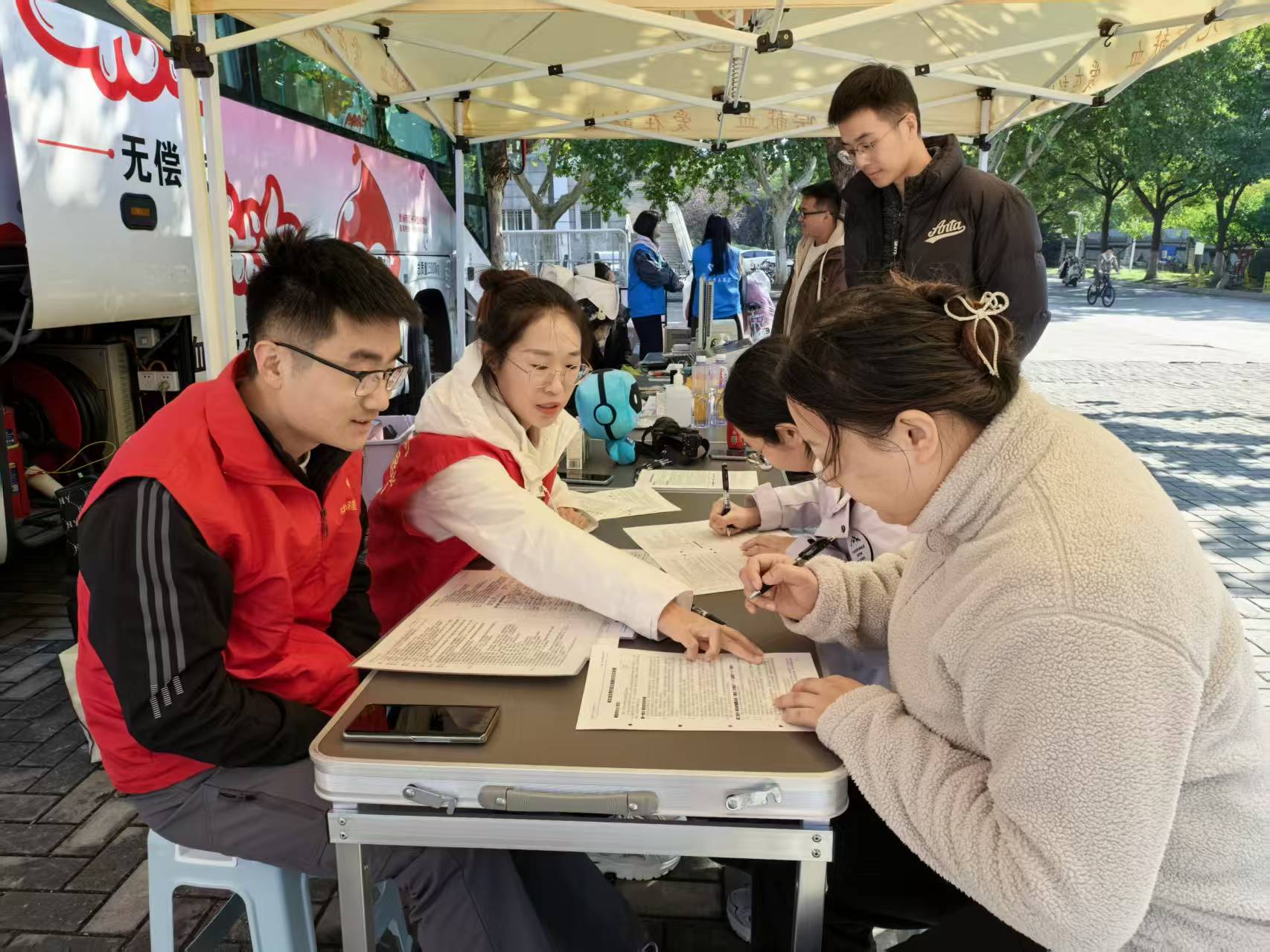 志愿活动 (2).jpg