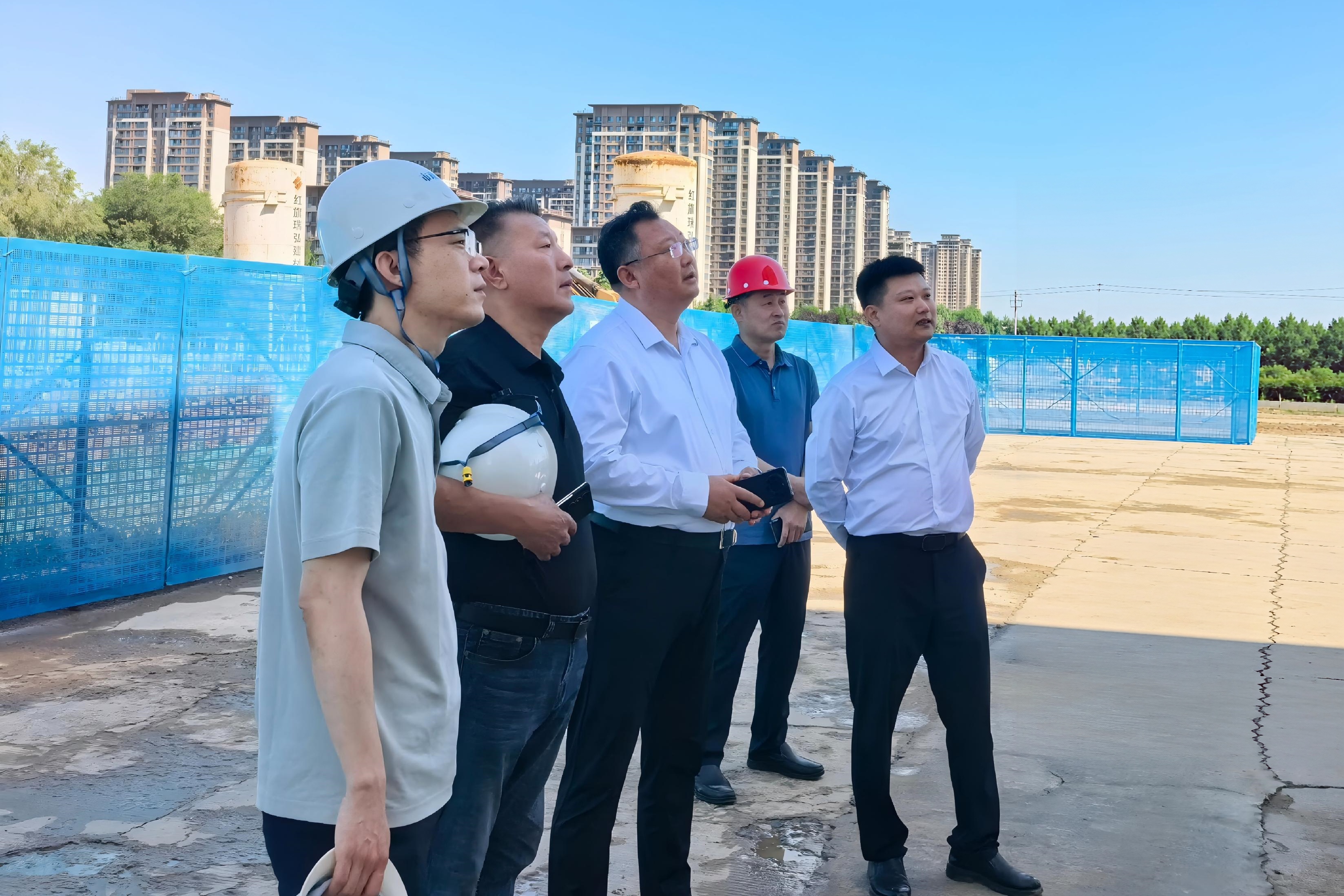 调研现场.jpg 调研现场.jpg